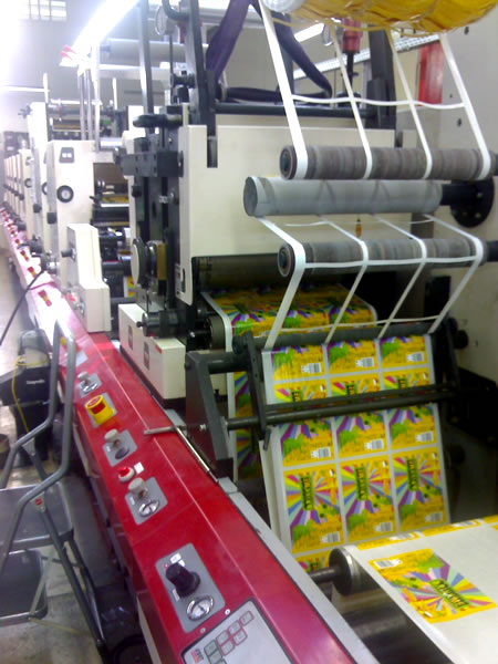 designer cans being printed